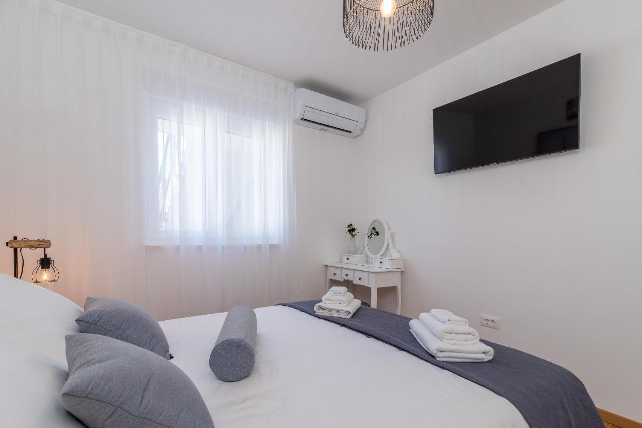 Infinity Residence Trogir Luaran gambar