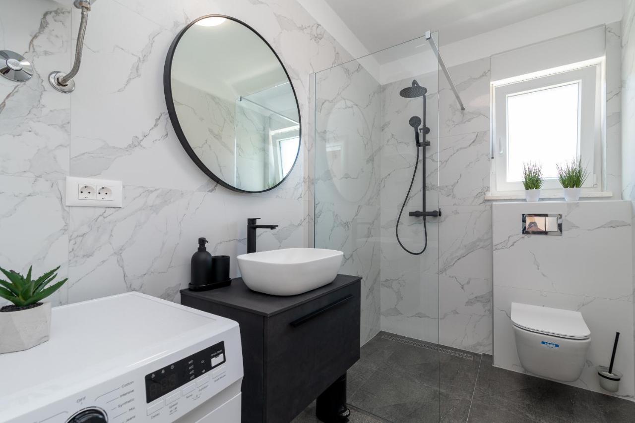 Infinity Residence Trogir Luaran gambar