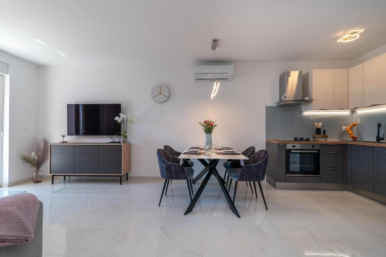 Infinity Residence Trogir Luaran gambar